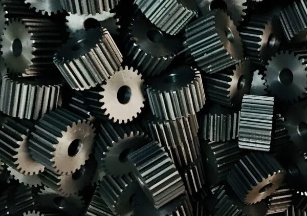 spur gear 18